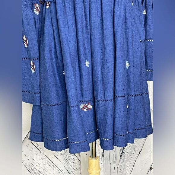 FREE PEOPLE Counting Daisies Embroidered Off The Shoulder Mini Dress Navy S - Picture 5 of 9